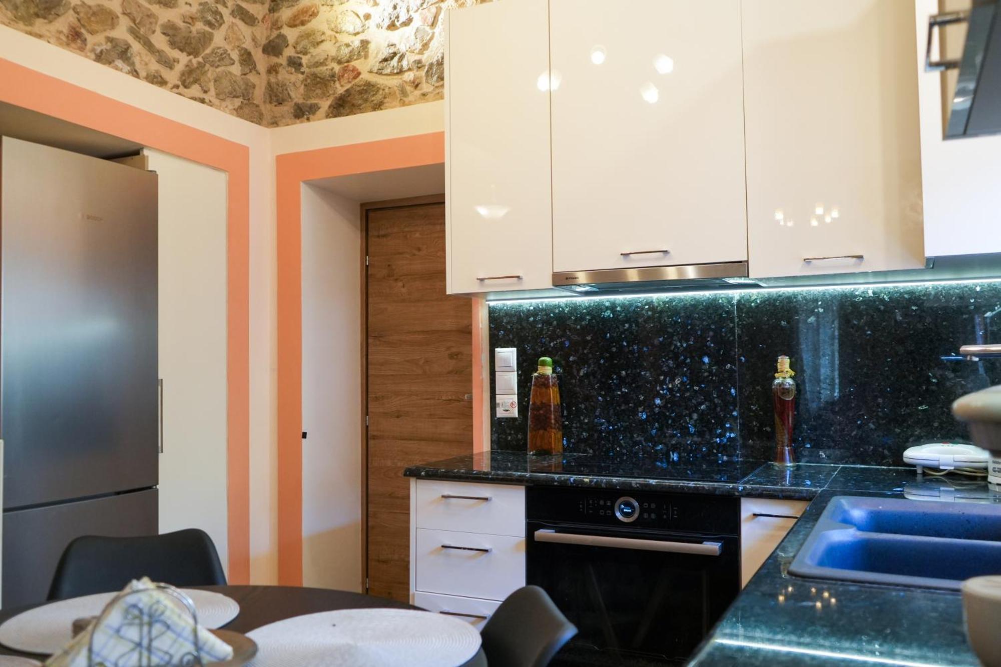 Appartement Φιλόξενο Σπίτι à Nauplie Extérieur photo