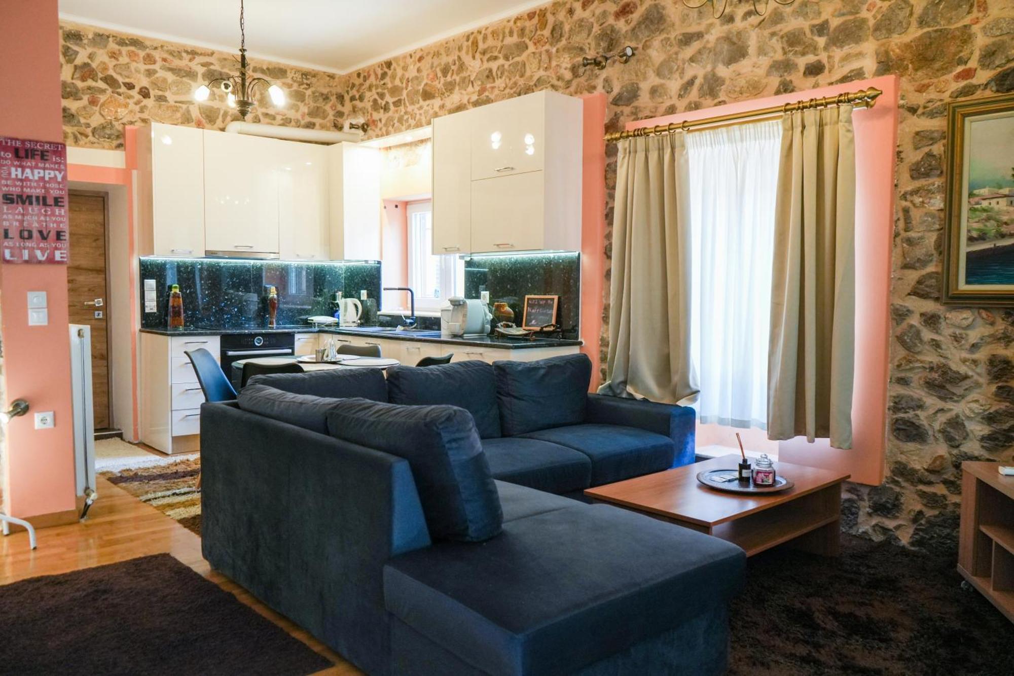 Appartement Φιλόξενο Σπίτι à Nauplie Extérieur photo